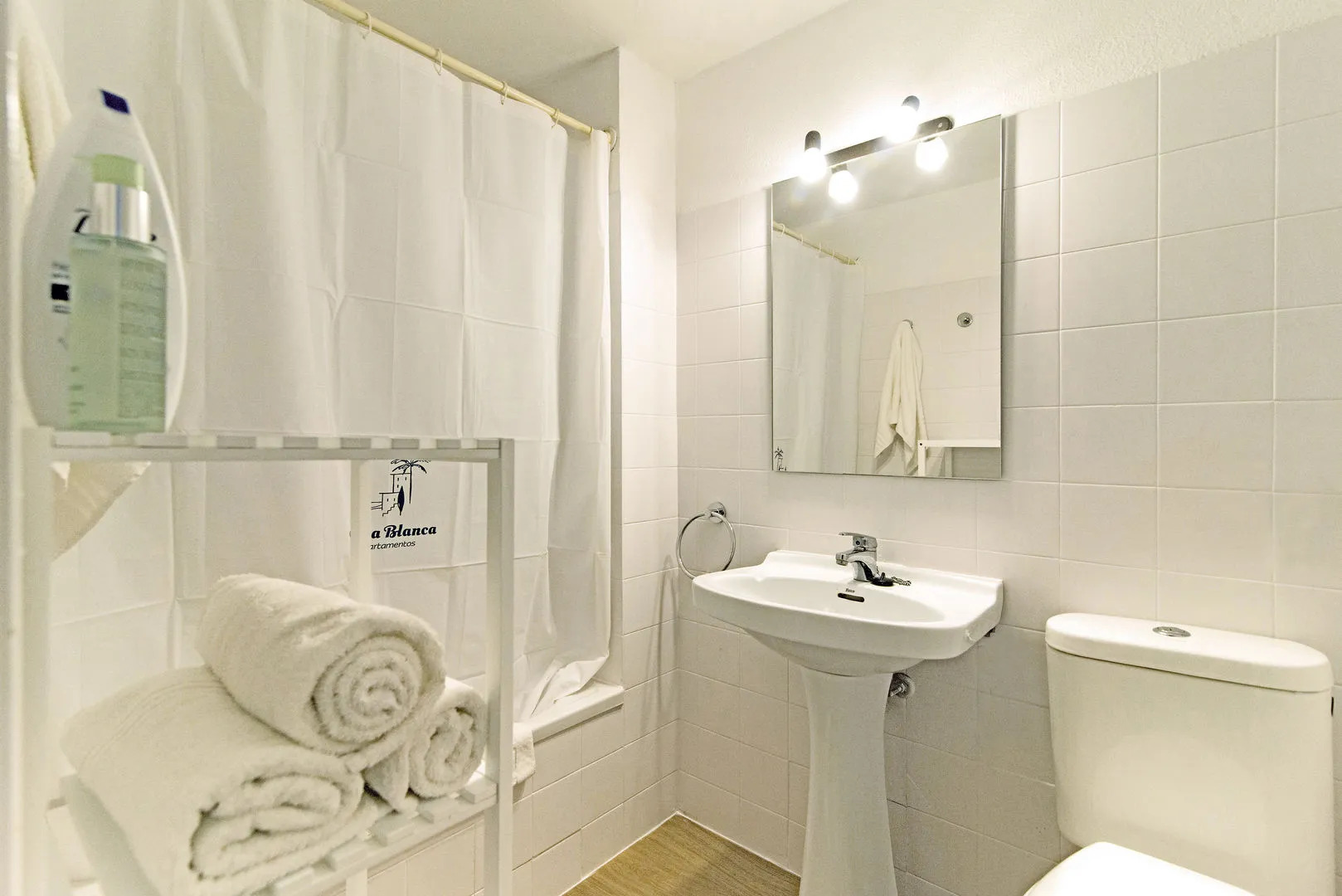 Apartamentos Cala Blanca