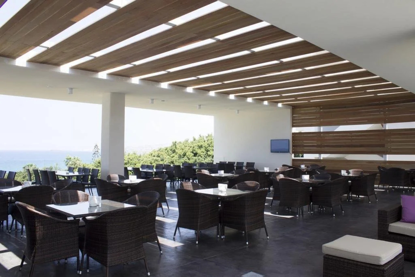 Whitelace Hotel Resort & Spa