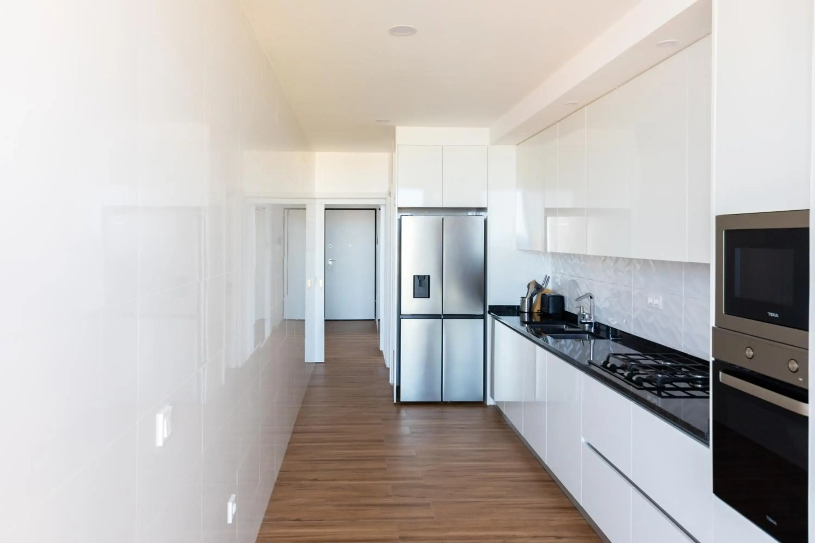 3 bdr aprt, stunning seaview, rooftop pool - LCGR