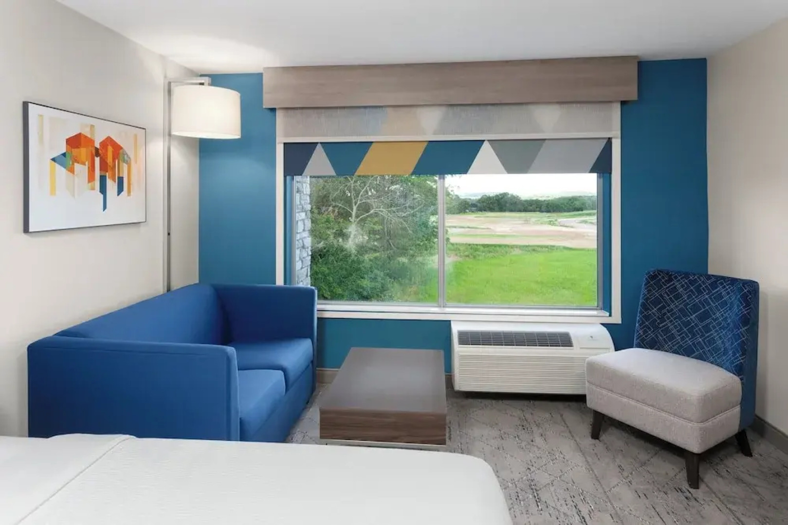 Holiday Inn Express & Suites Reedsburg - Dells Area by IHG