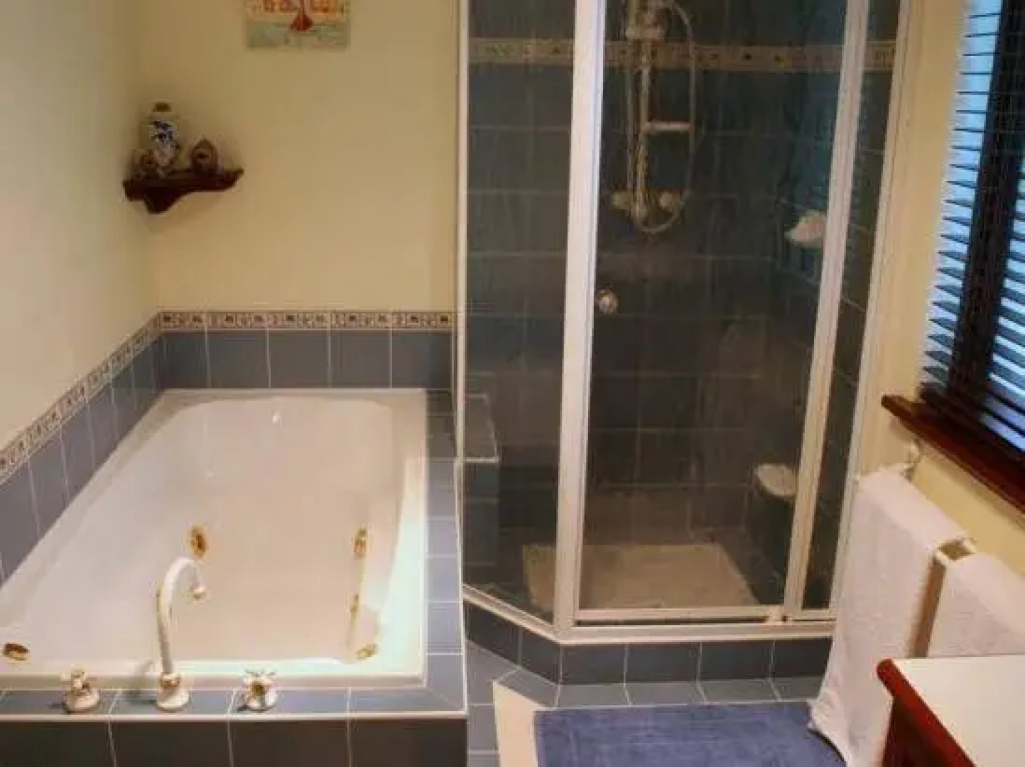 The Hideaway Luxury B&B Retreat