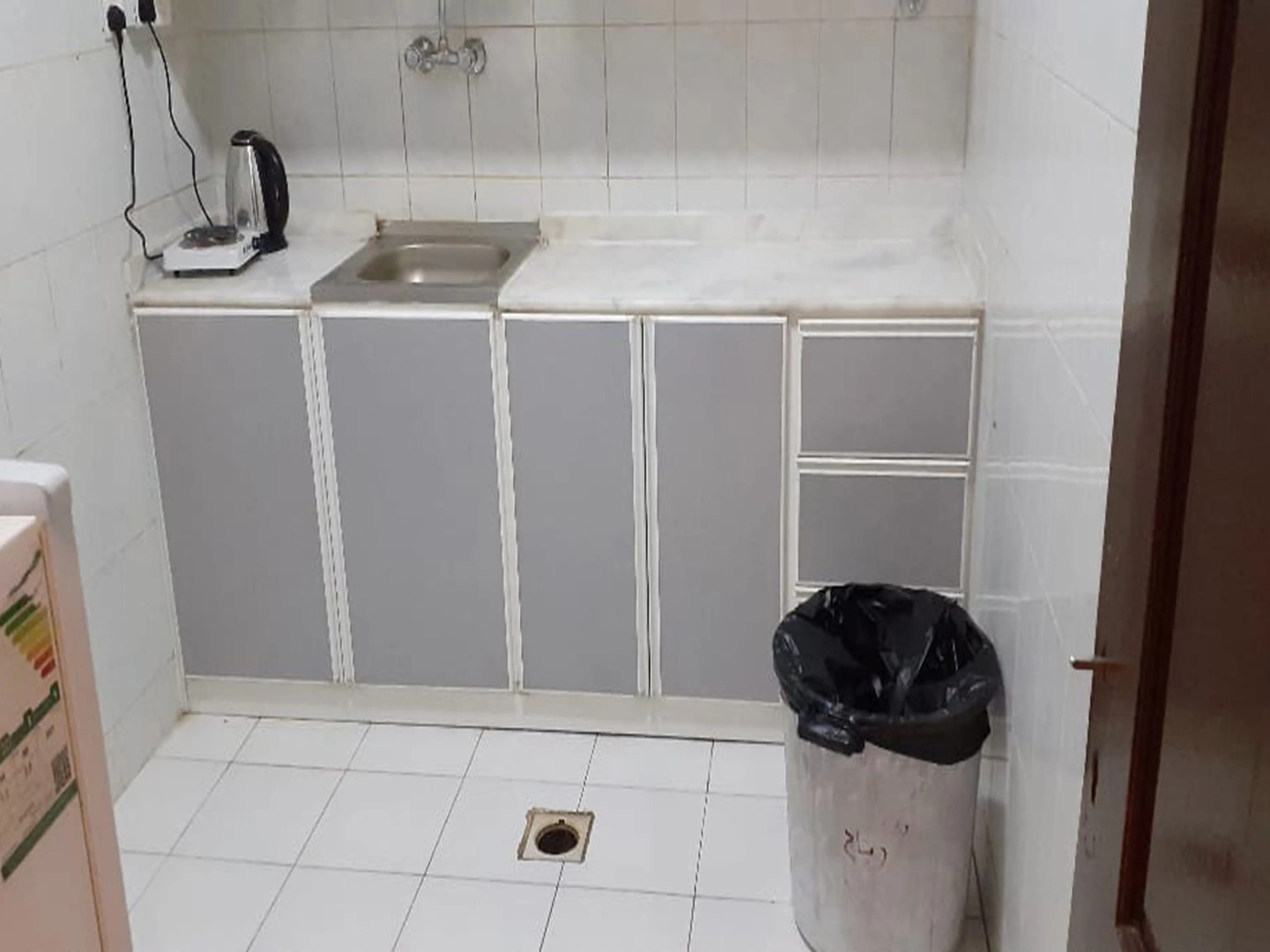 OYO 537 Dahtham Furnished Units