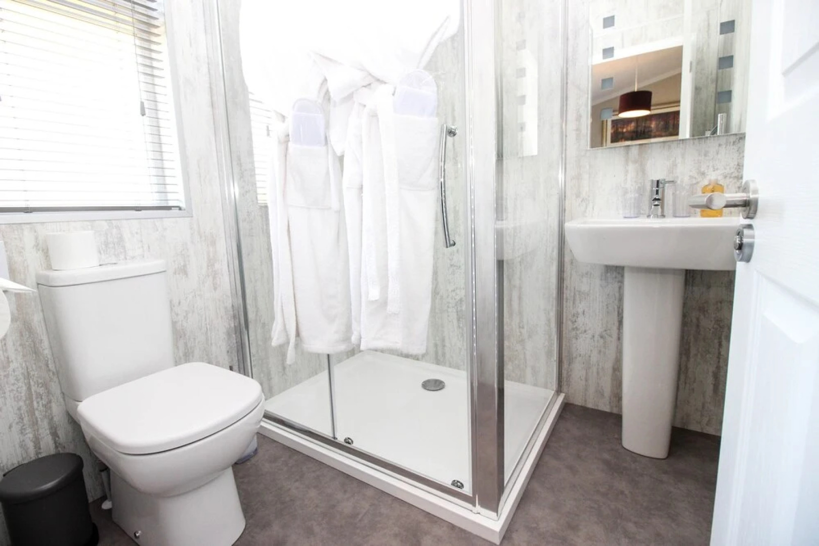 Hollicarrs - Stag Lodge