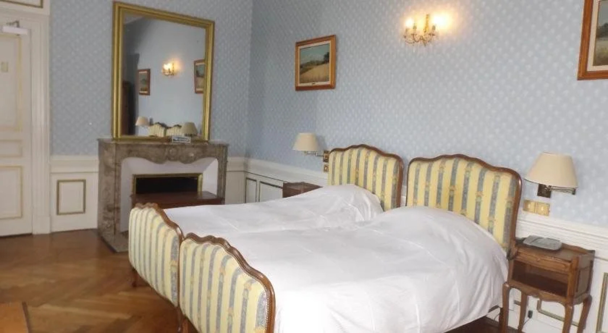 Hostellerie du Château des Monthairons