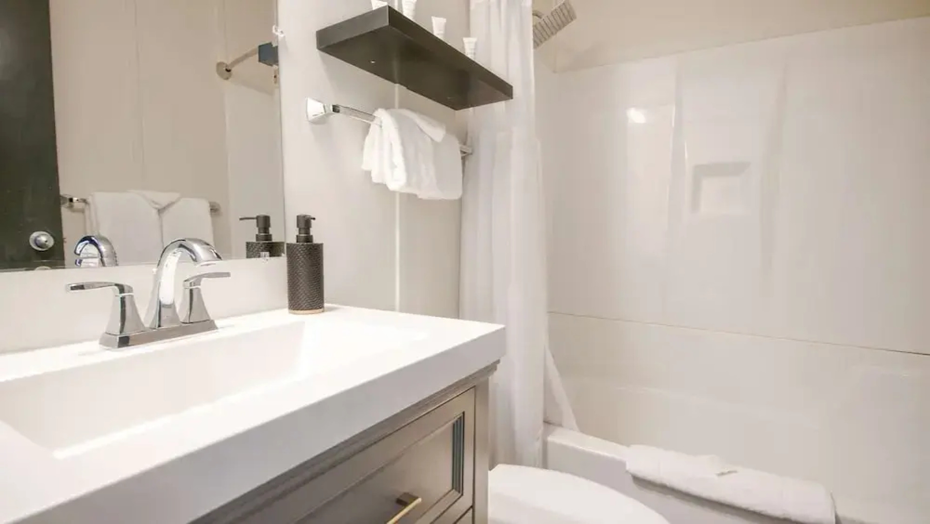 Midnight Sun, a Coast Hotel