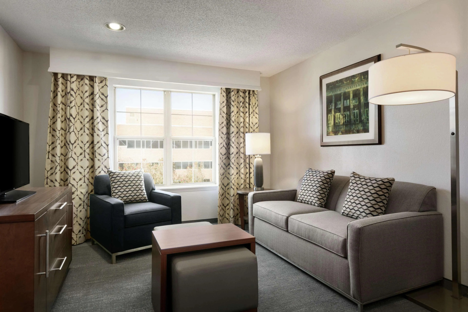 Homewood Suites by Hilton Kansas City-Airport