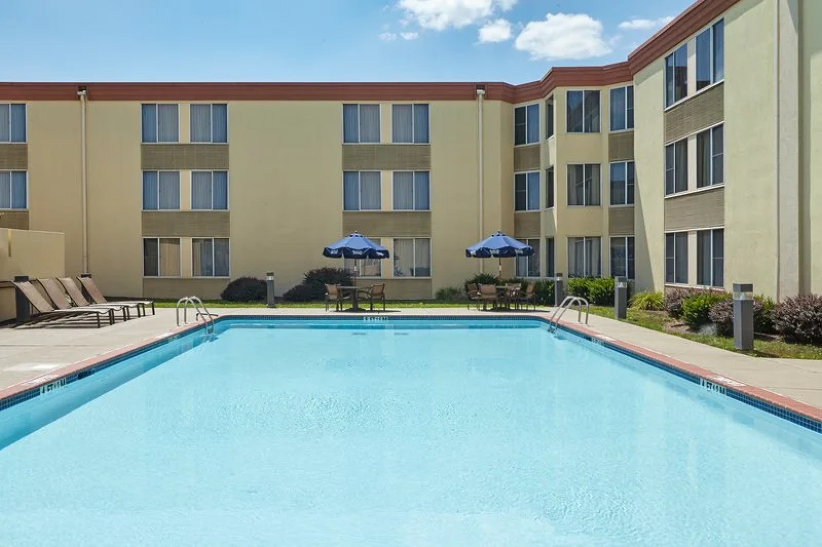 Holiday Inn Allentown-I-78 (Lehigh Valley)