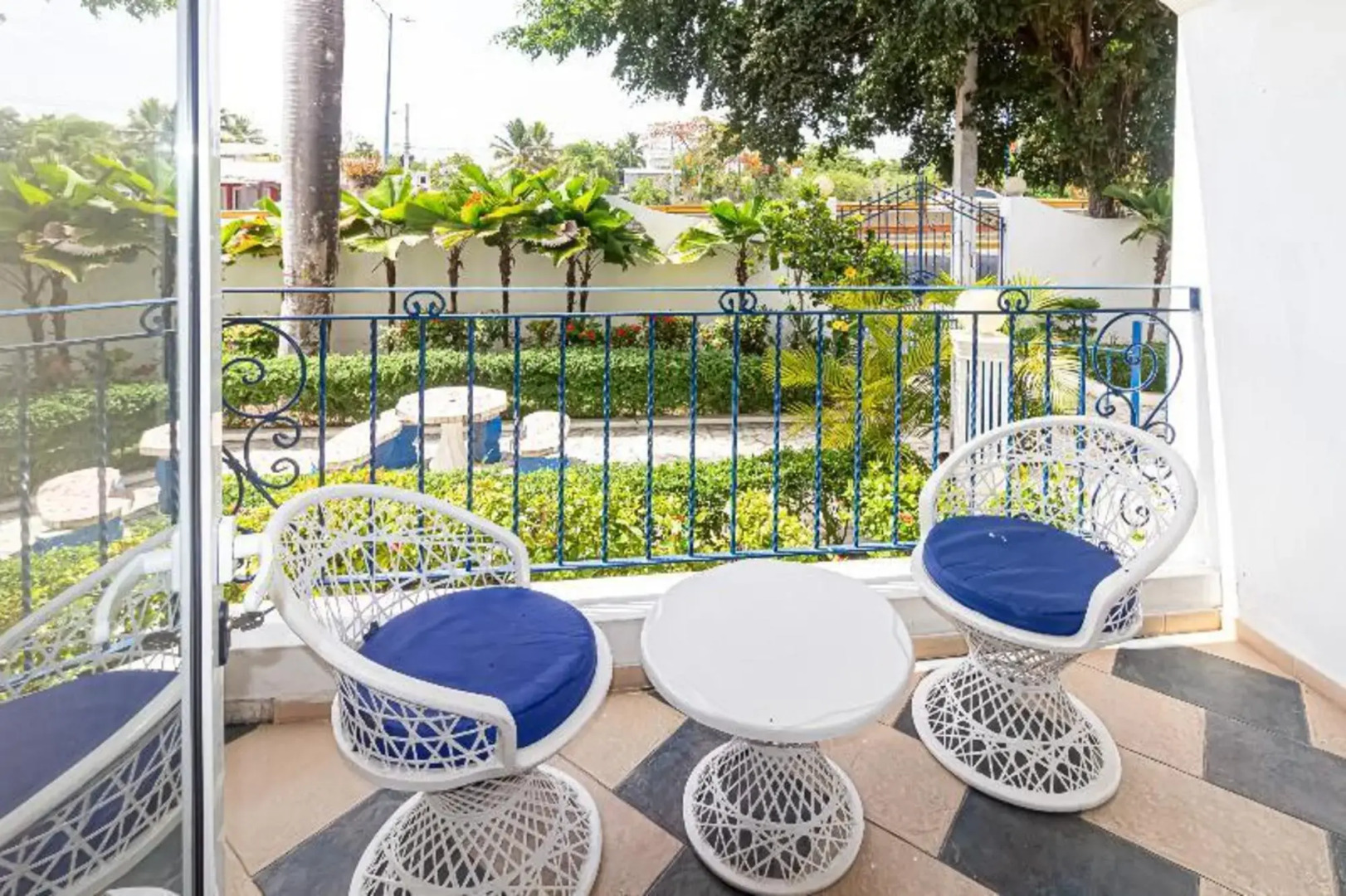 Hotel Villa Capri Salon & SPA