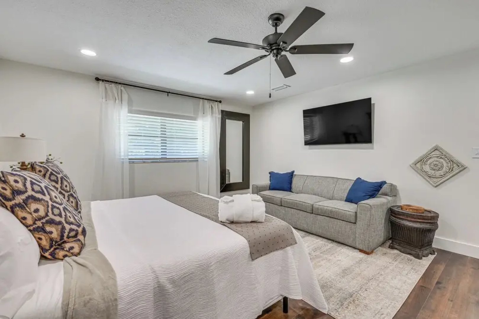 Lutz Home w/ Game Room: 7 Mi to Adventure Island!