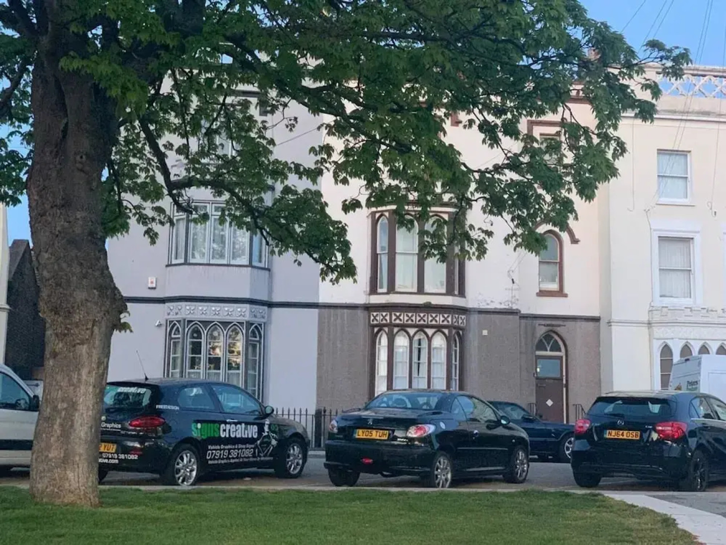 Elegant 2 Bed Georgian Apartment in Herne Bay