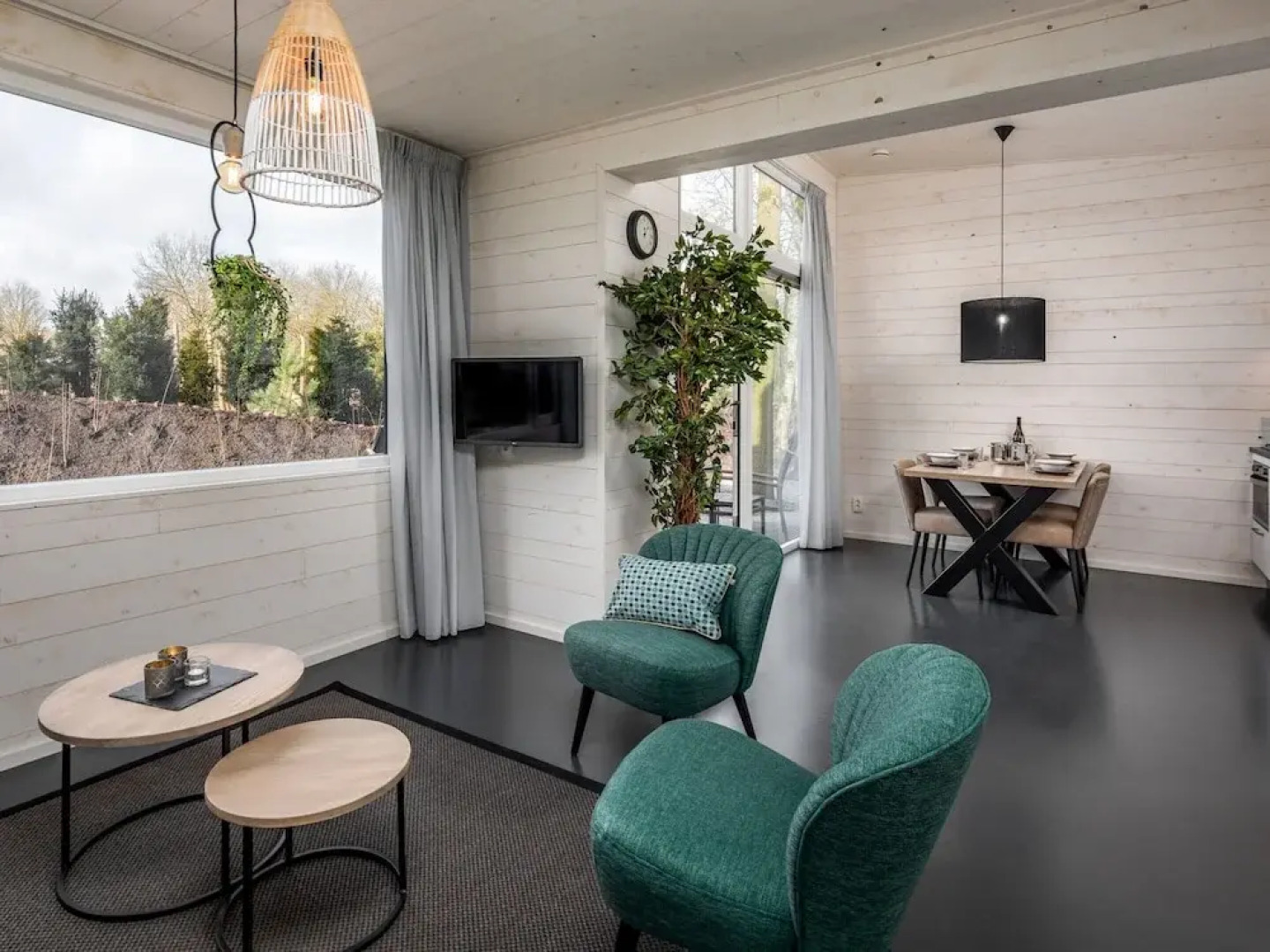 Lodge in Schaijk With Garden Terrace