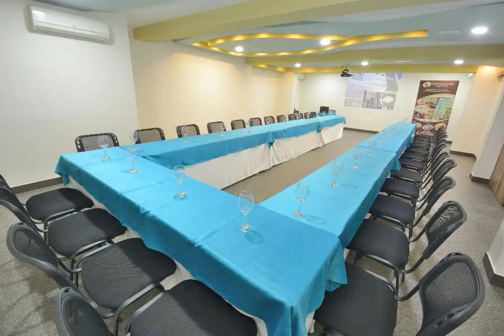 Hotel Cabecera Country