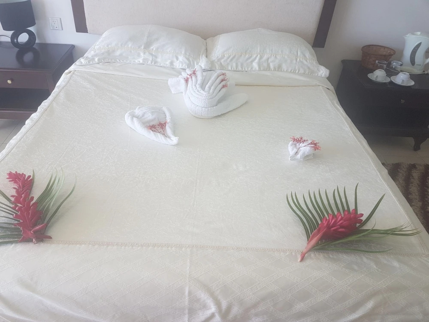 Puataukanave International Hotel