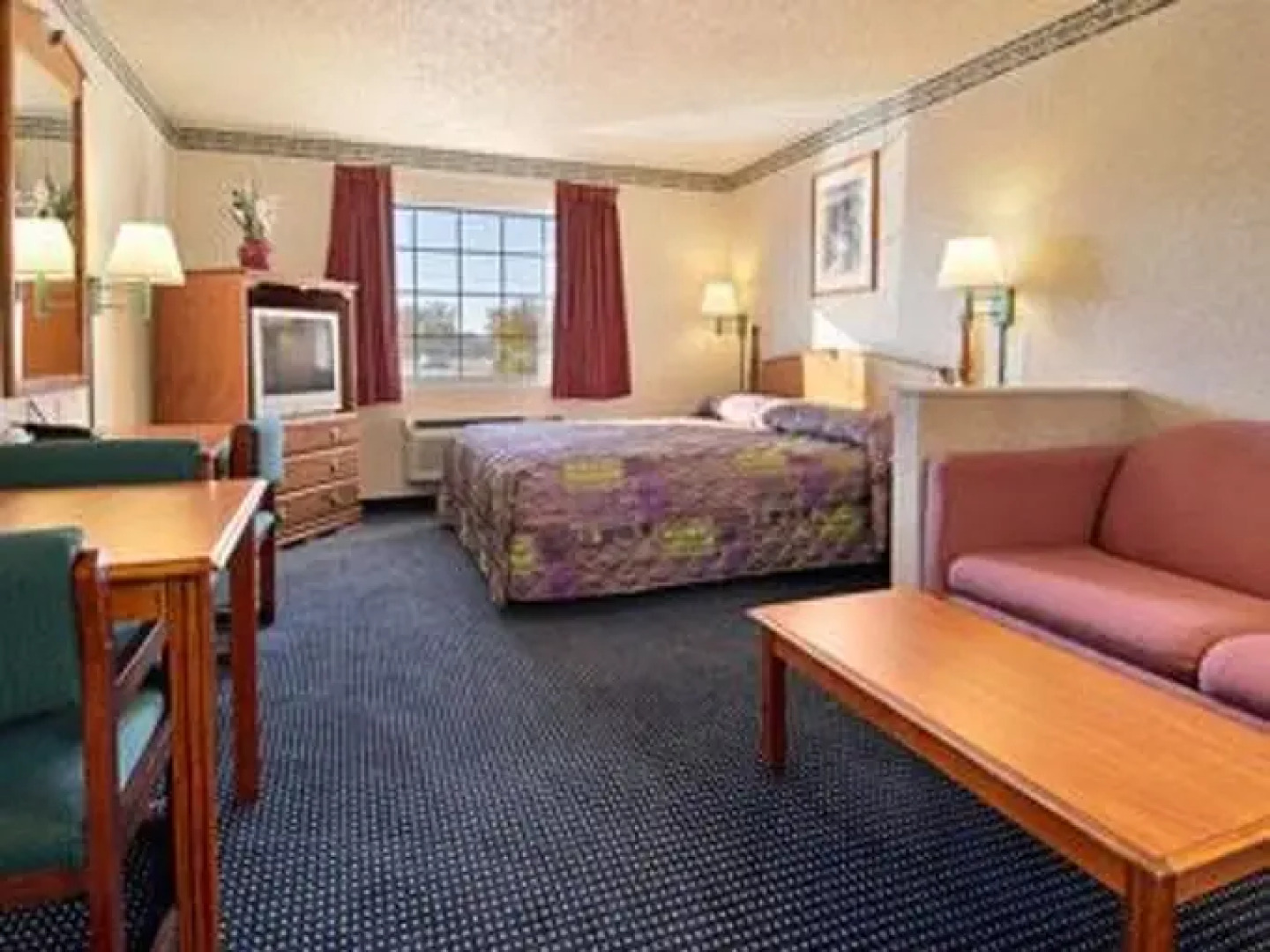 Days Inn and Suites Guymon