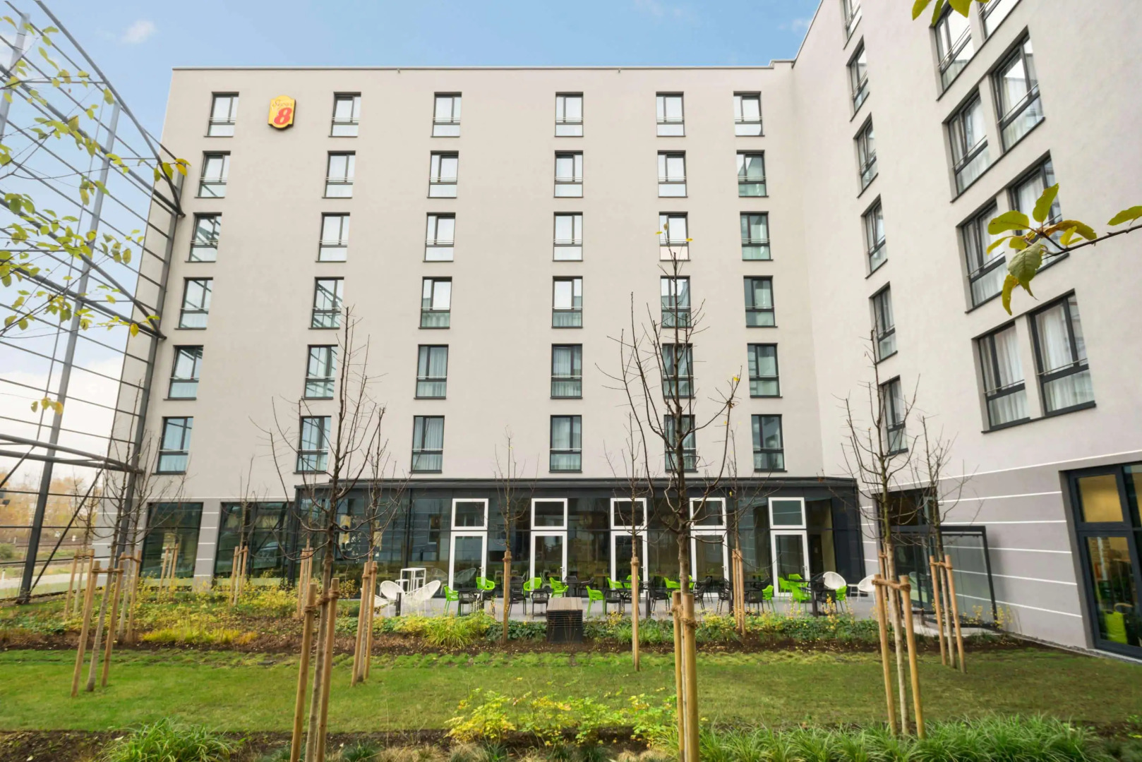 Super 8 by Wyndham Munich City West