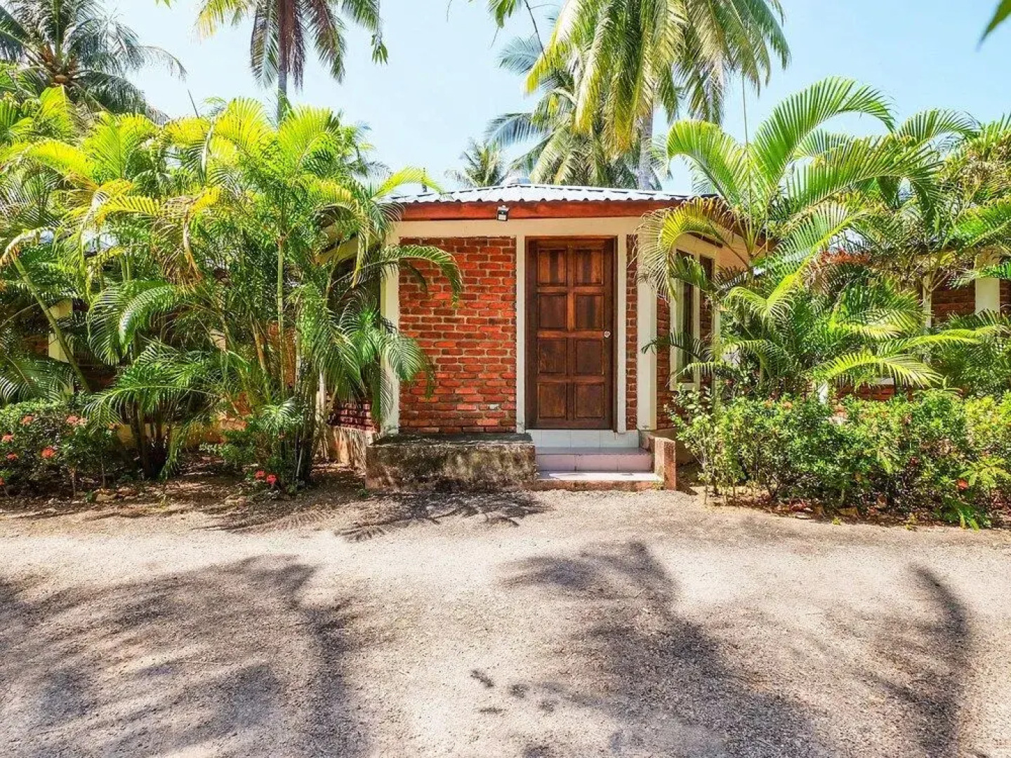 OYO 594 Marina House