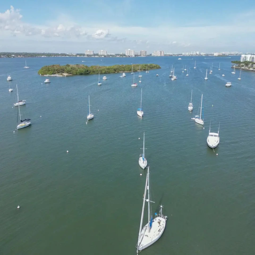 Vista Mar Bay Views Close to Miami Attractions
