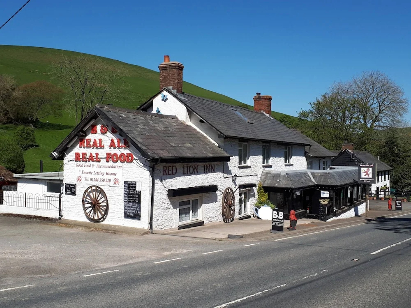 The Red Lion Country Inn