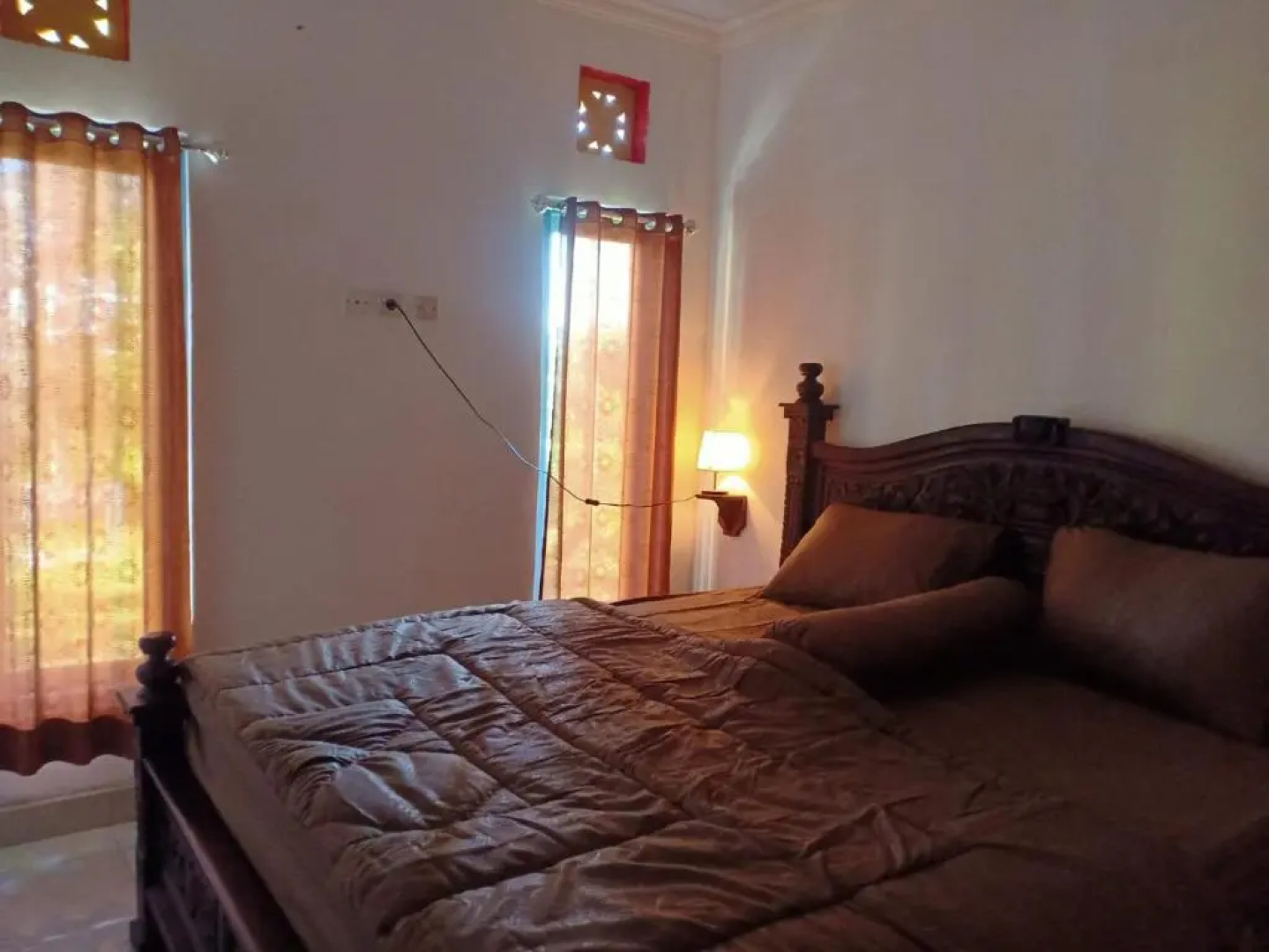 Sekumpul Local House