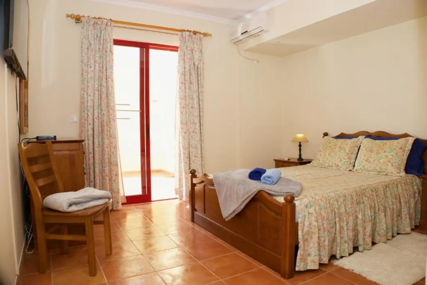 Angela Beach Place by AnaLodges