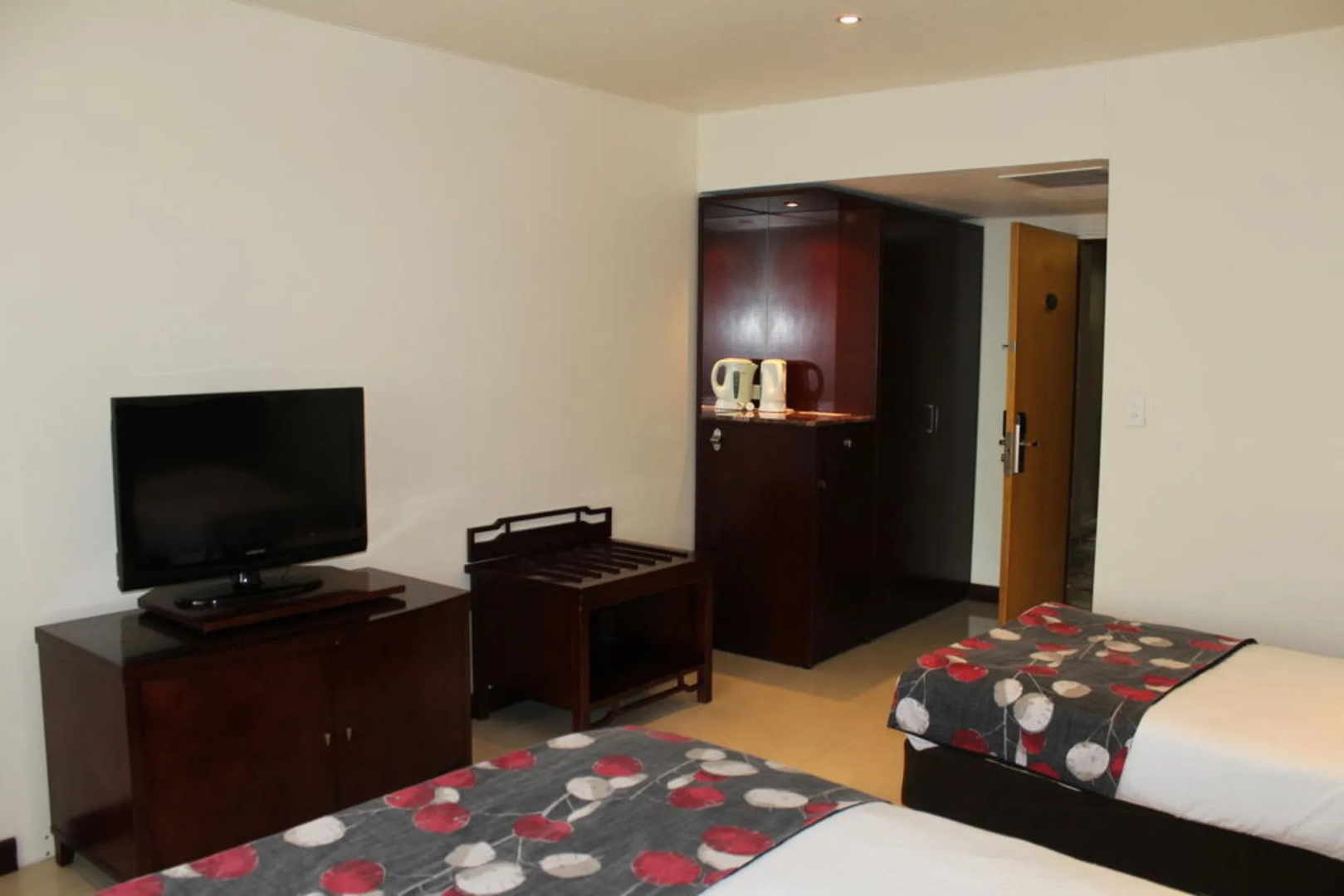 Gateway Hotel
