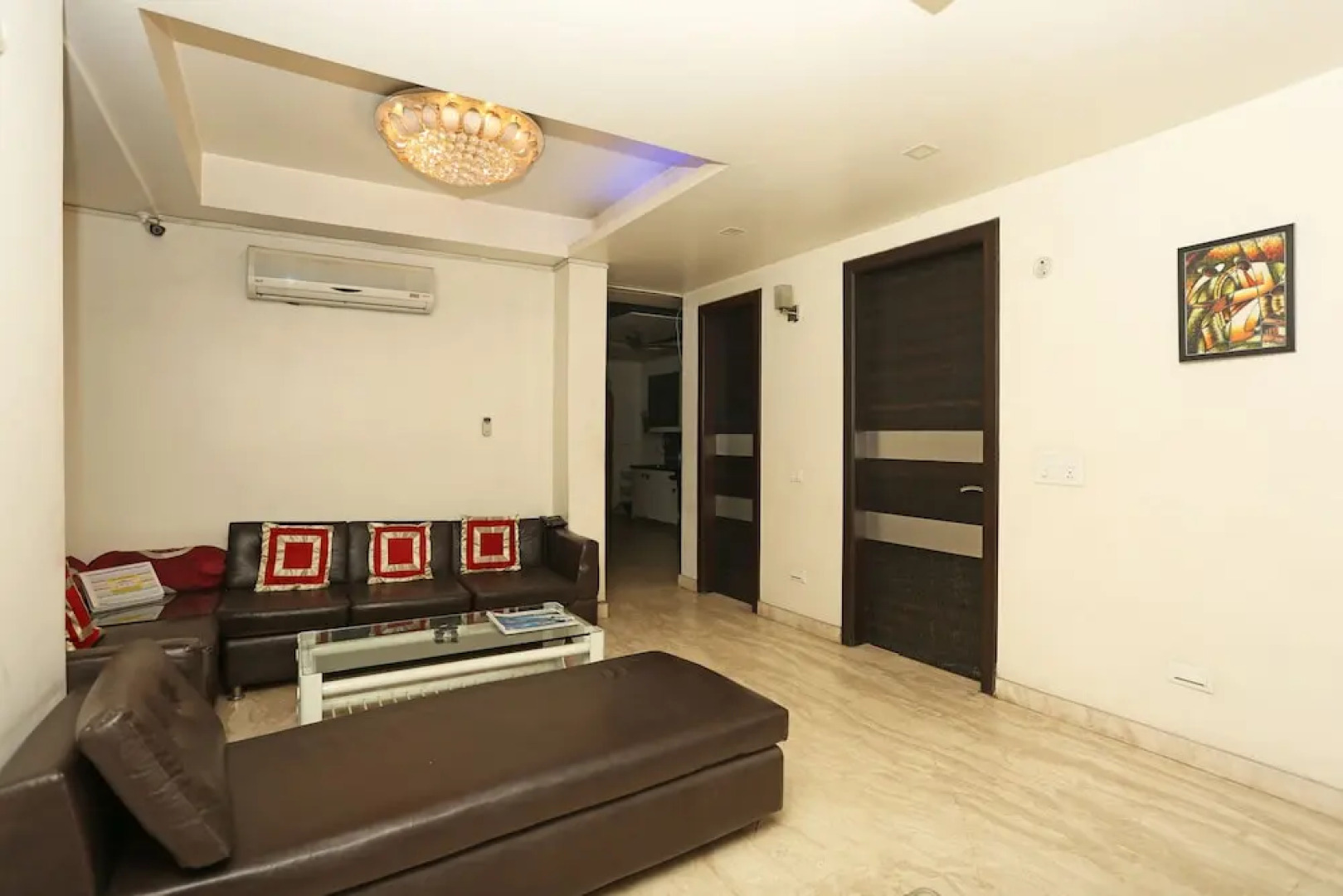 OYO Rooms Noida Botanical Garden