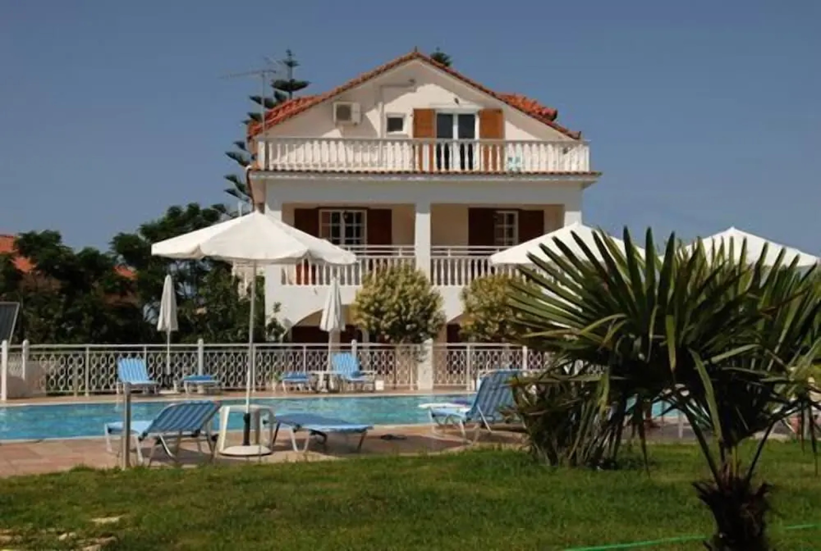 Elea Hotel