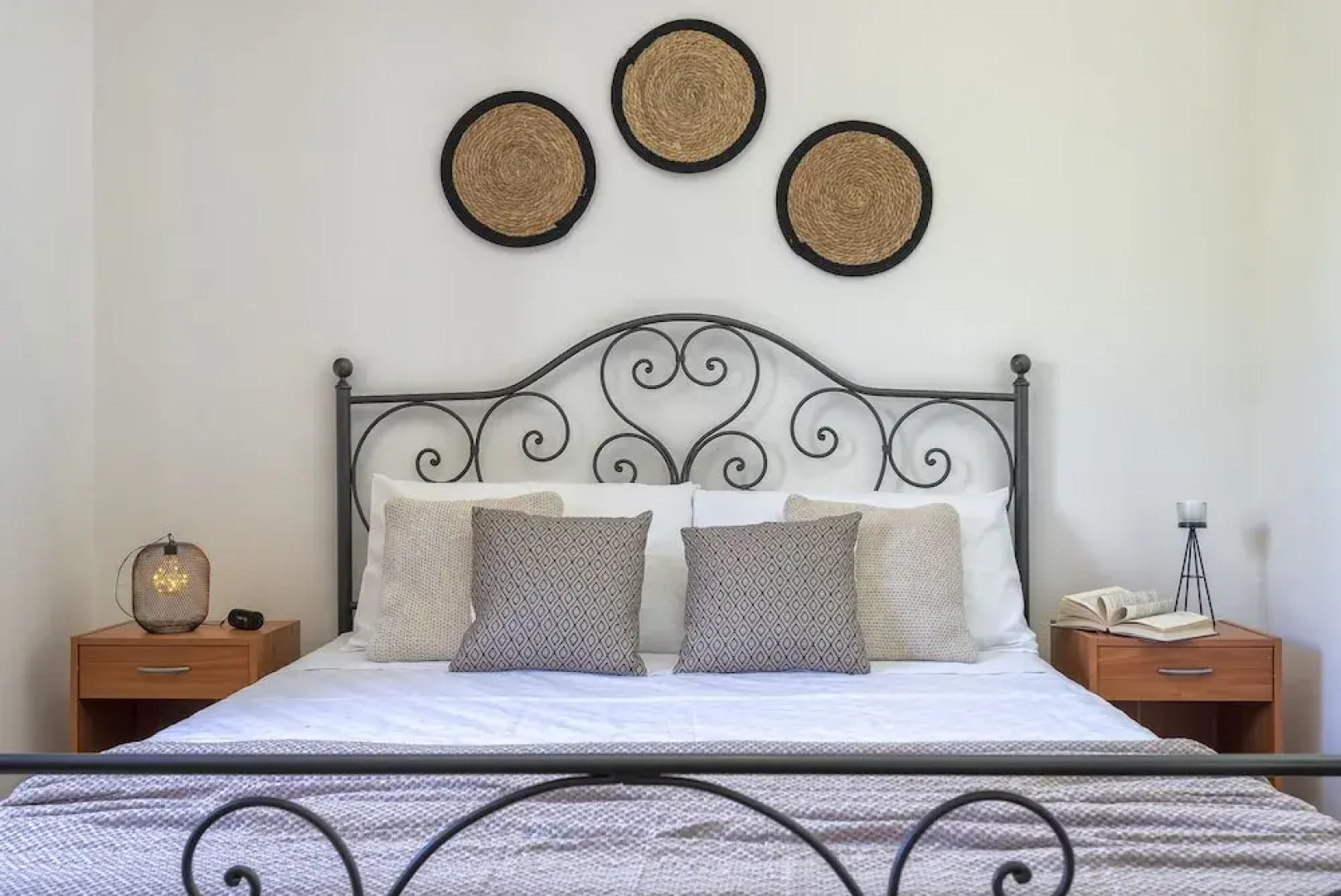 Near Alghero Shardana Guest House in Uri With Swimming Pool