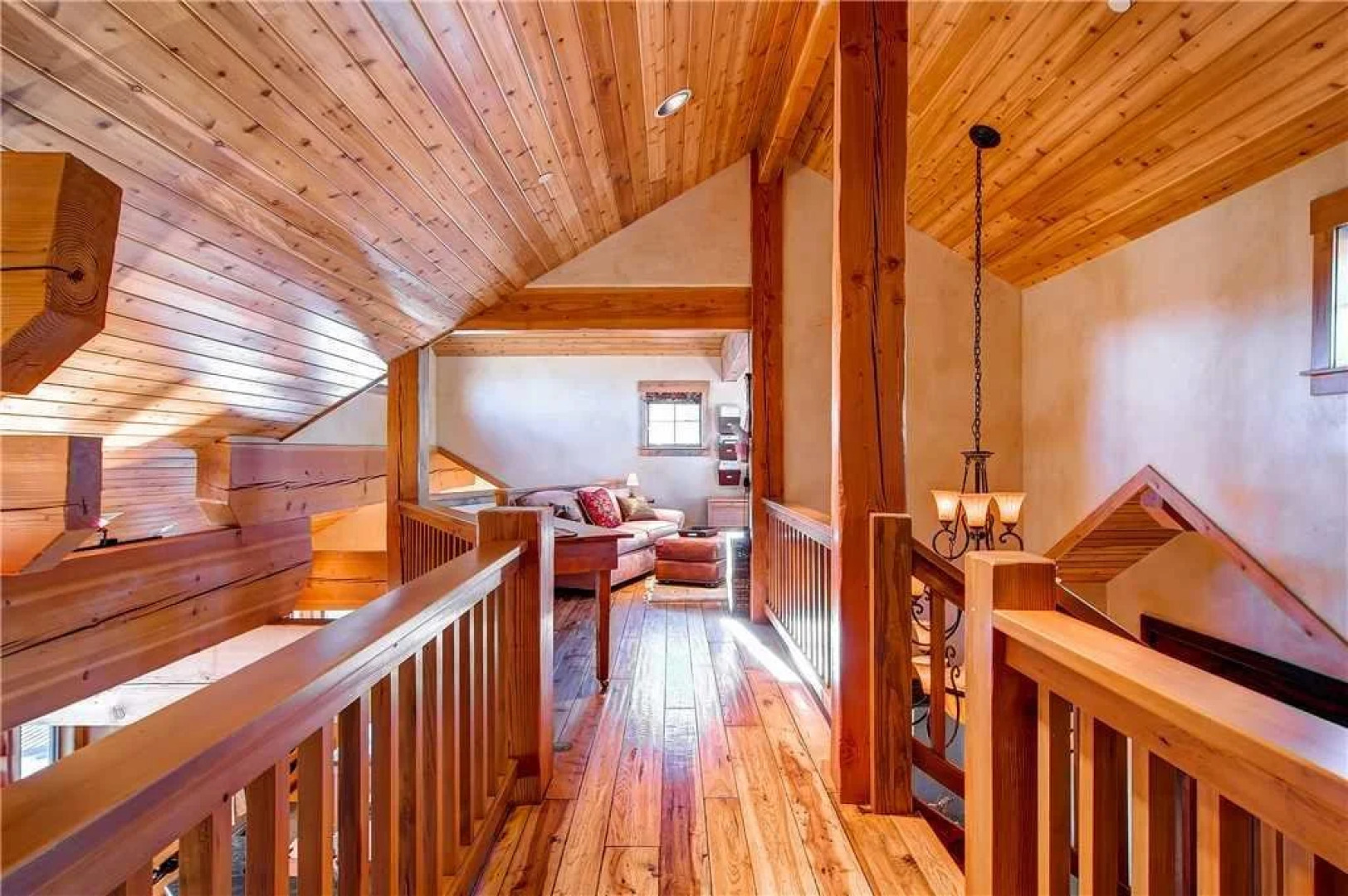 Three Peaks Mountain Lodge