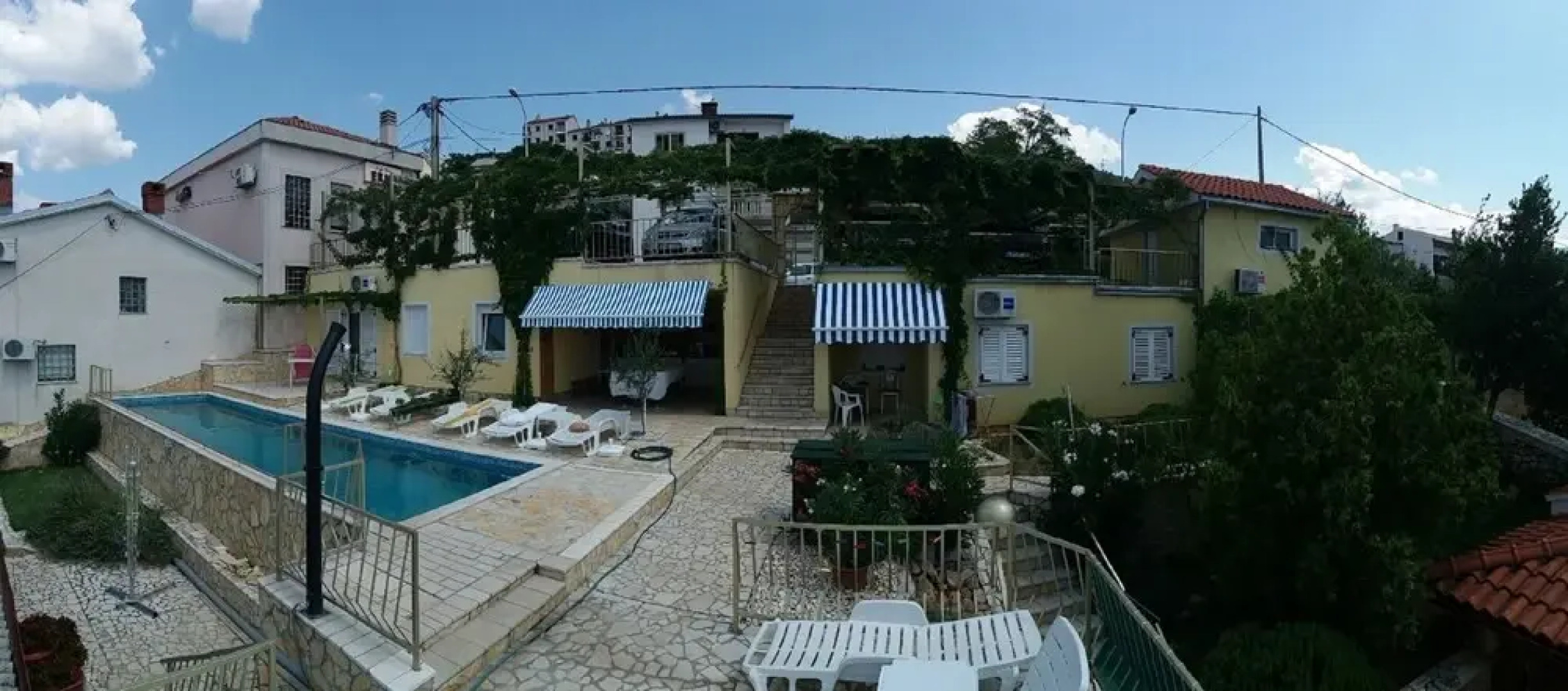 Zlato - With Pool - A3 Lovor