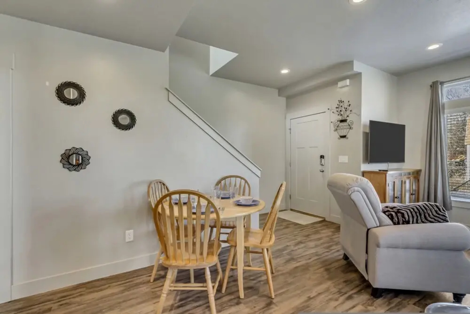 3 Bed 2 Bath King Beds With Smoker Grill