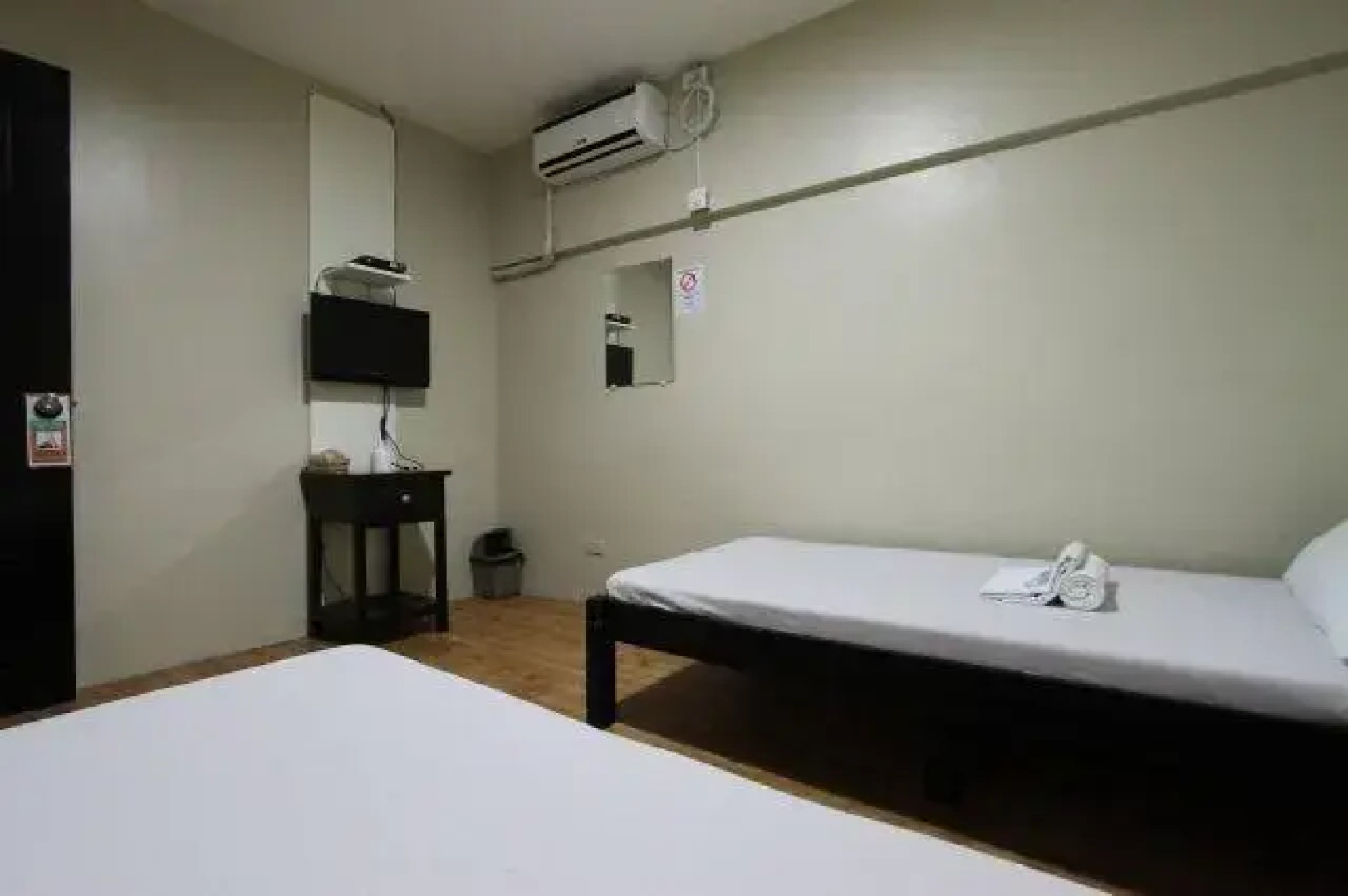 Salem Airport Guesthouse