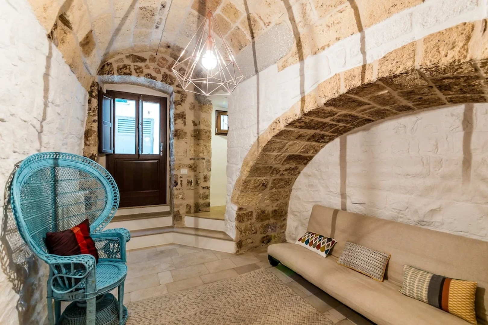 Itaca Home to Explorers