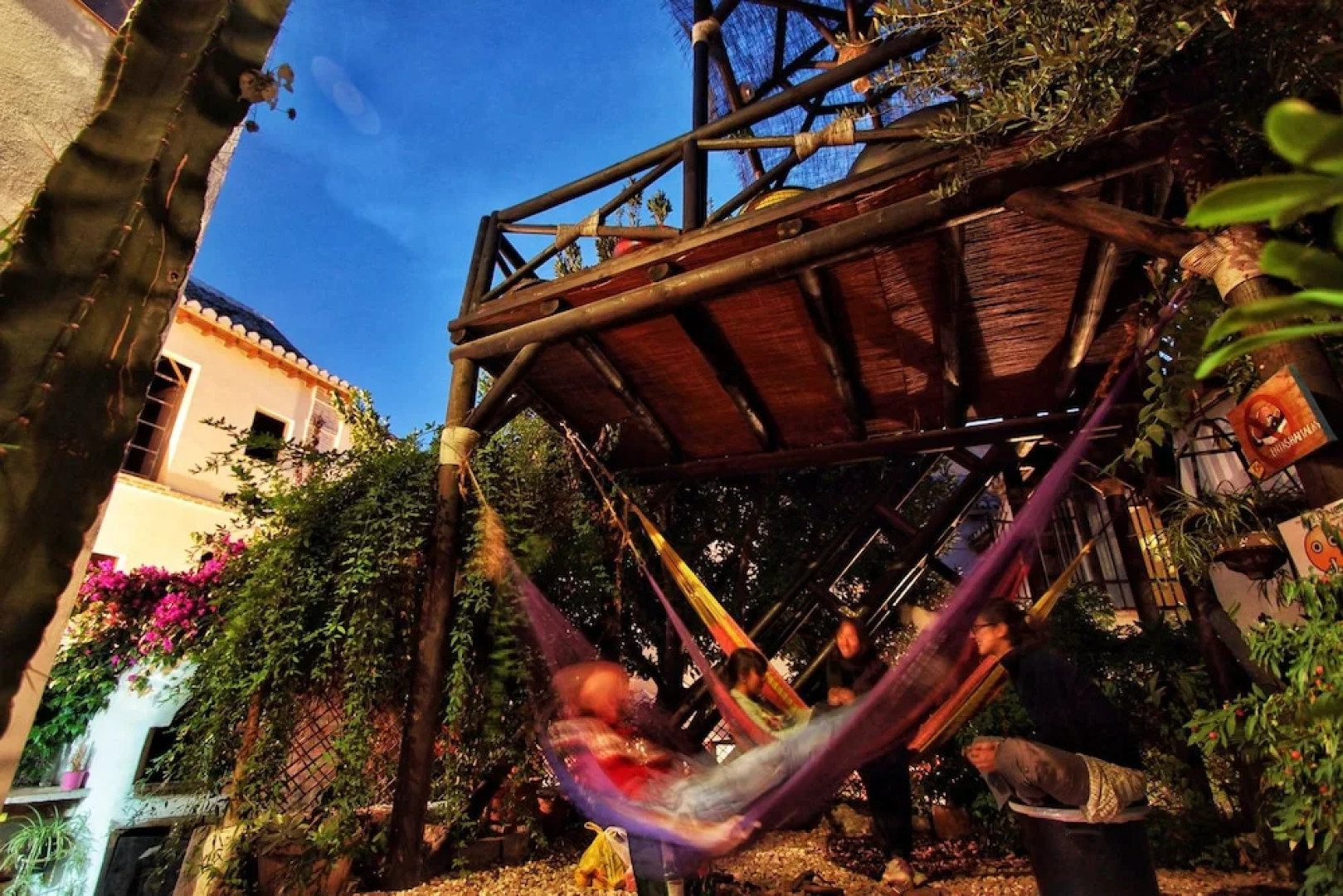 Makuto Guesthouse Hostel