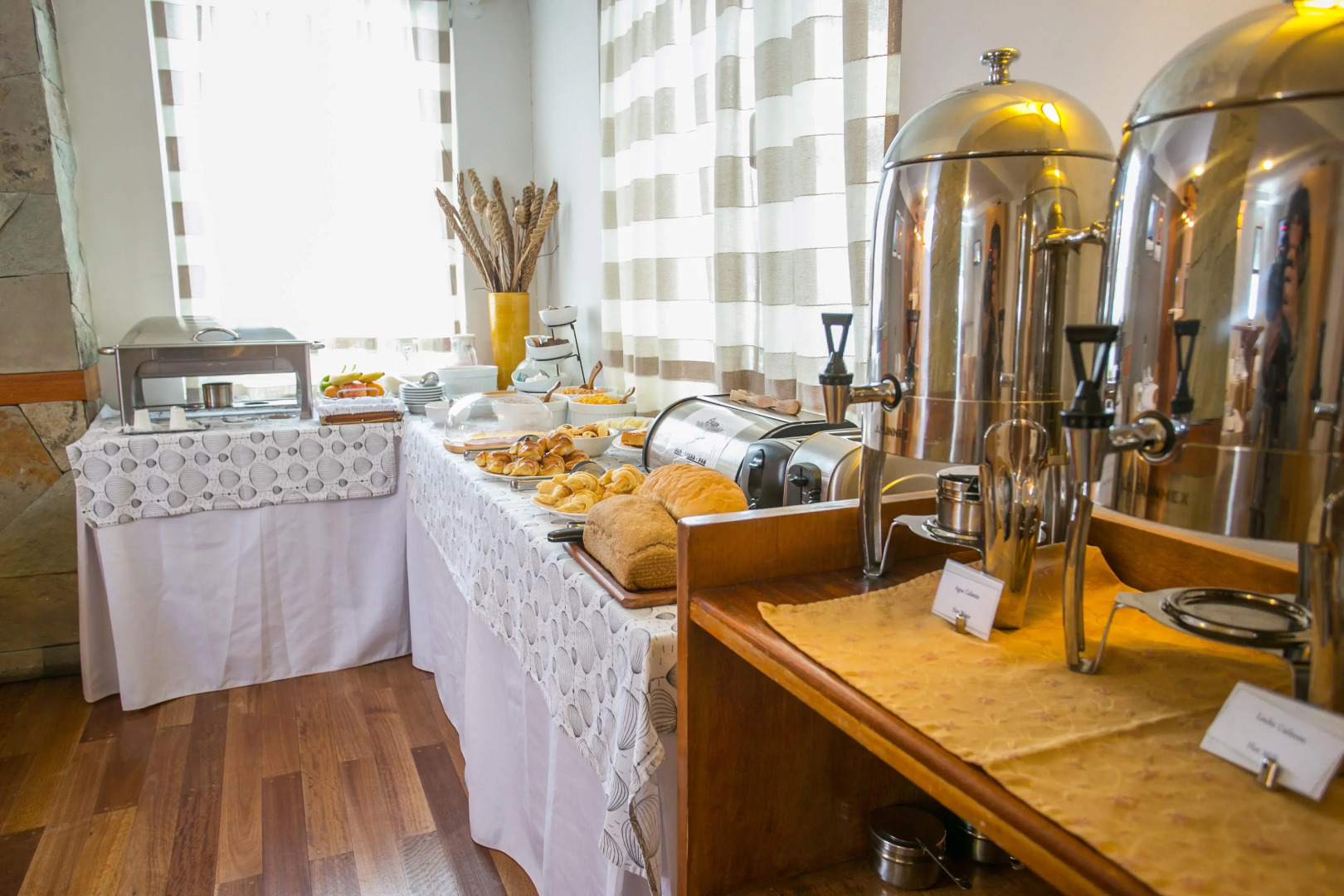 Hotel Ayres del Nahuel