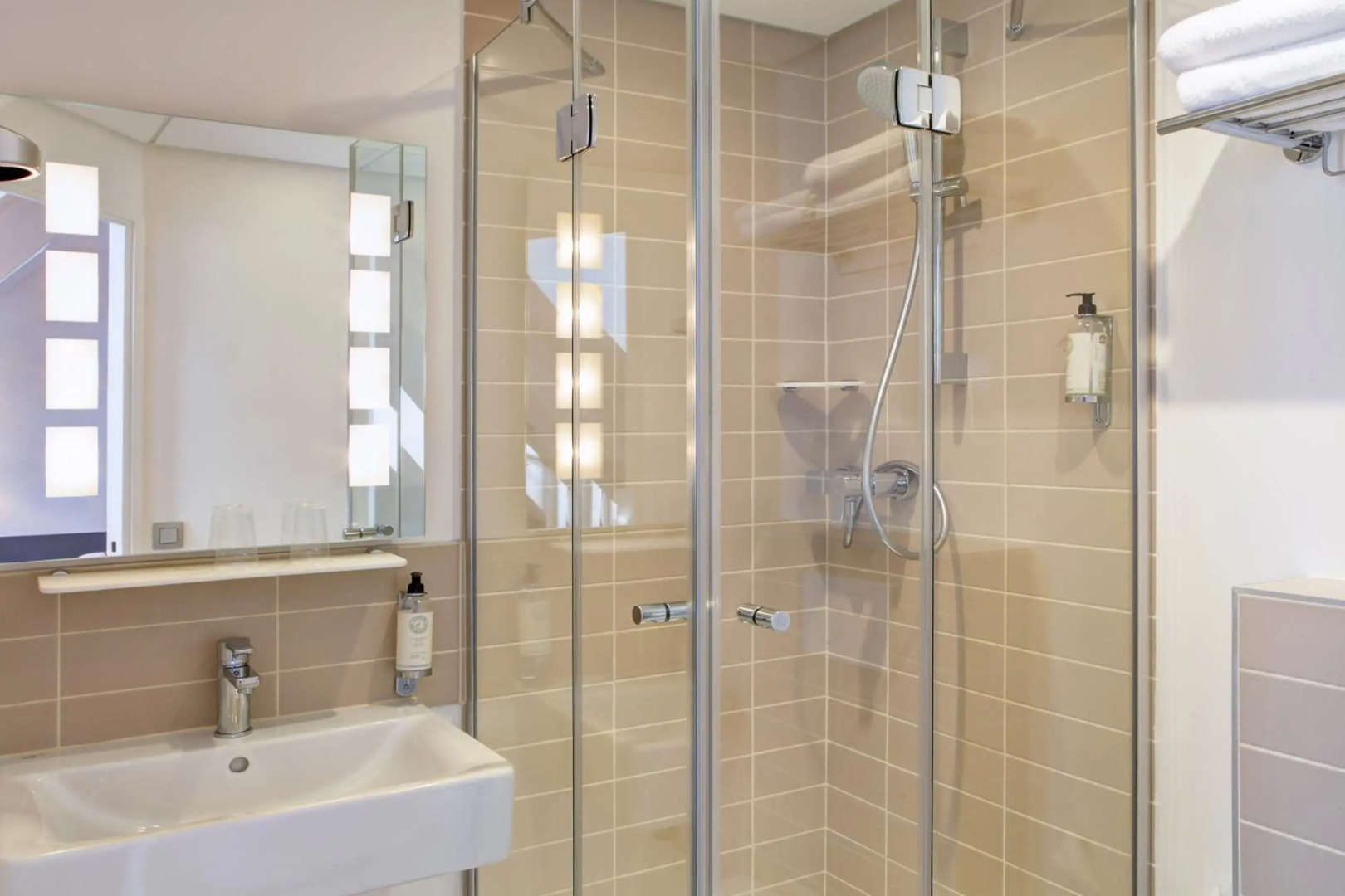 Austin's Saint Lazare Hotel