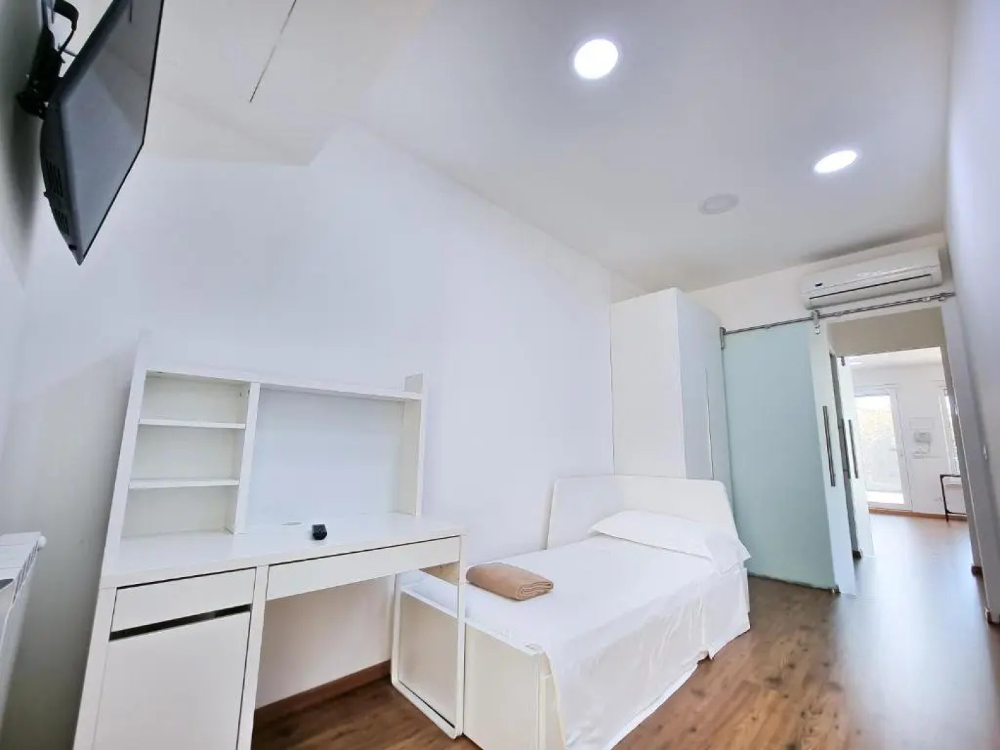 HGT Supreme Residence