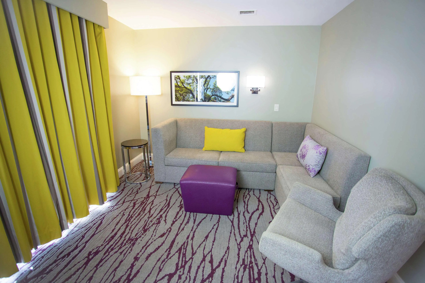 DoubleTree by Hilton Hotel Savannah Historic District