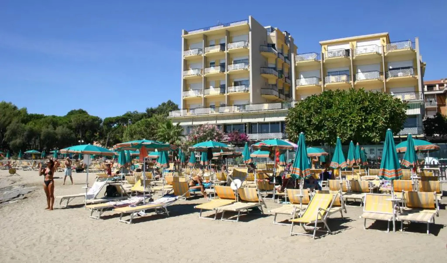 Hotel Bellevue Et Mediterranee