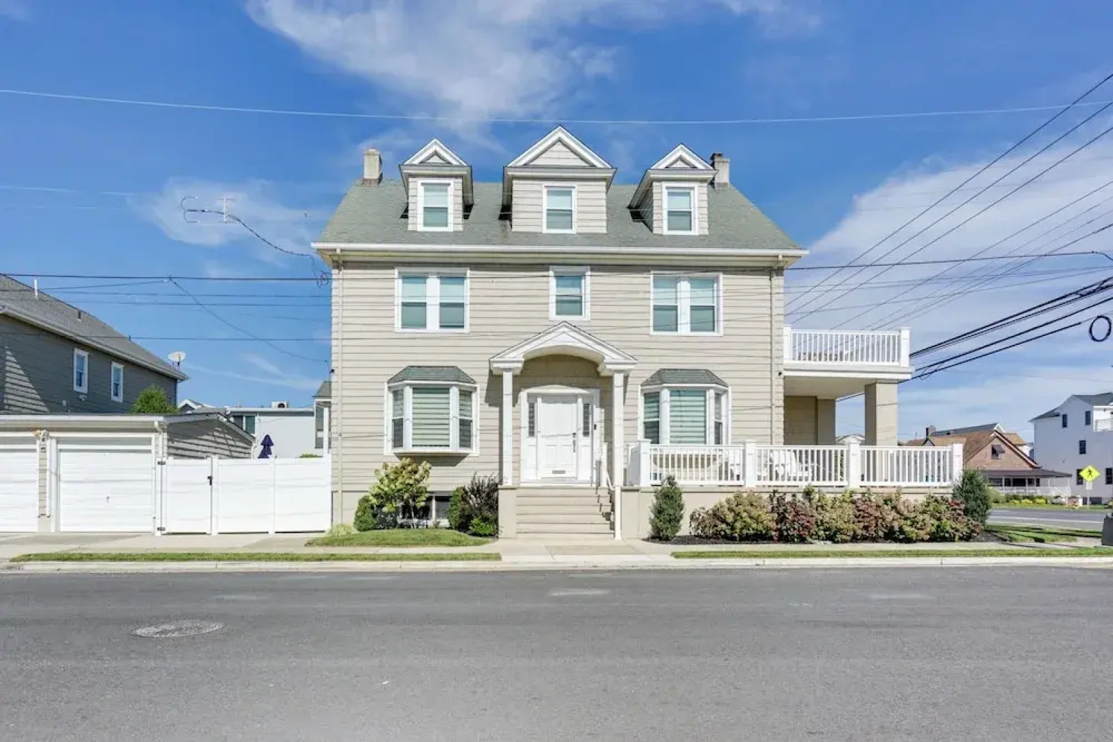 Ventnor City Retreat ~ 1 Block To Boardwalk!