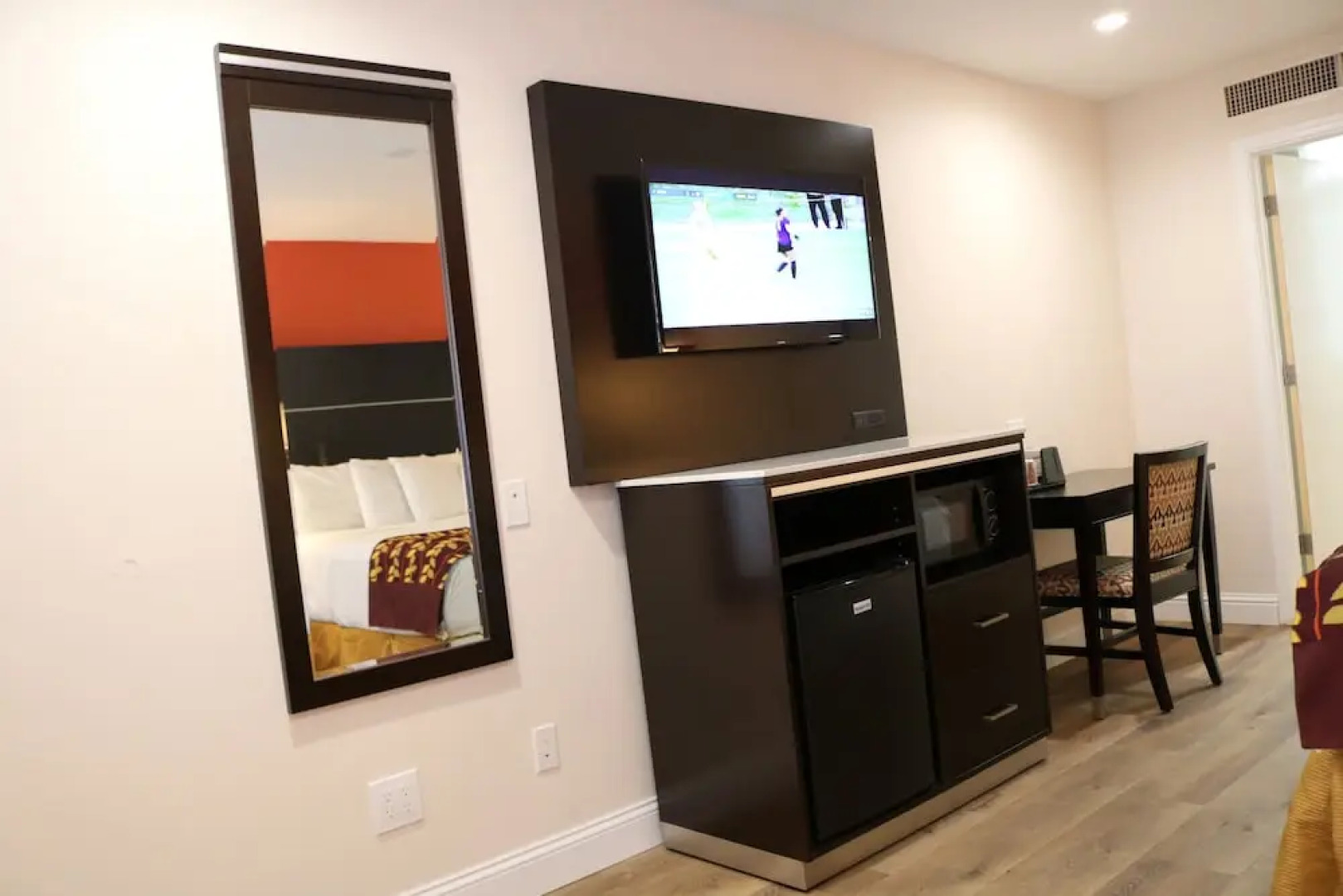 Travelodge by Wyndham Vallejo / I-80