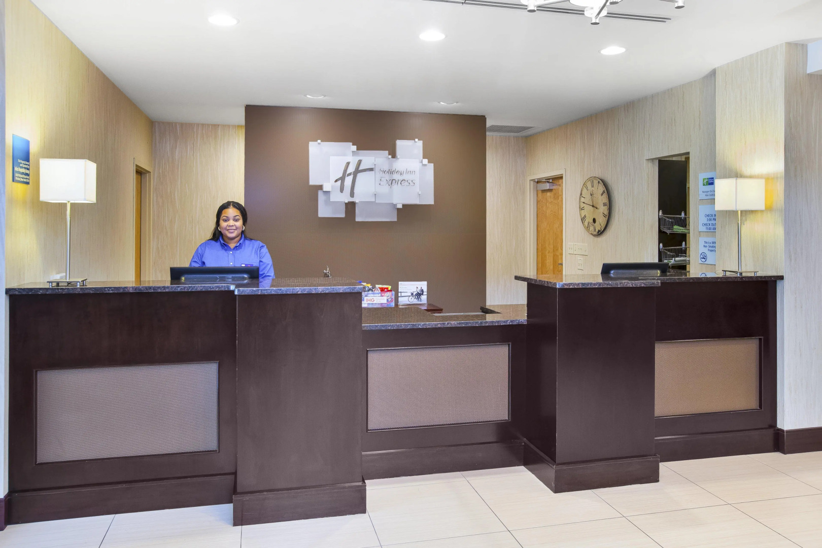 Holiday Inn Express & Suites Geneva Finger Lakes by IHG