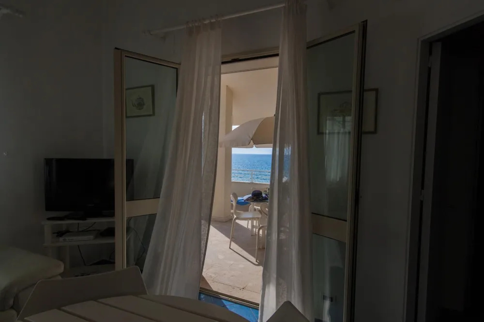 Apartment With 3 Bedrooms in Piano di Trappeto, With Wonderful sea Vie