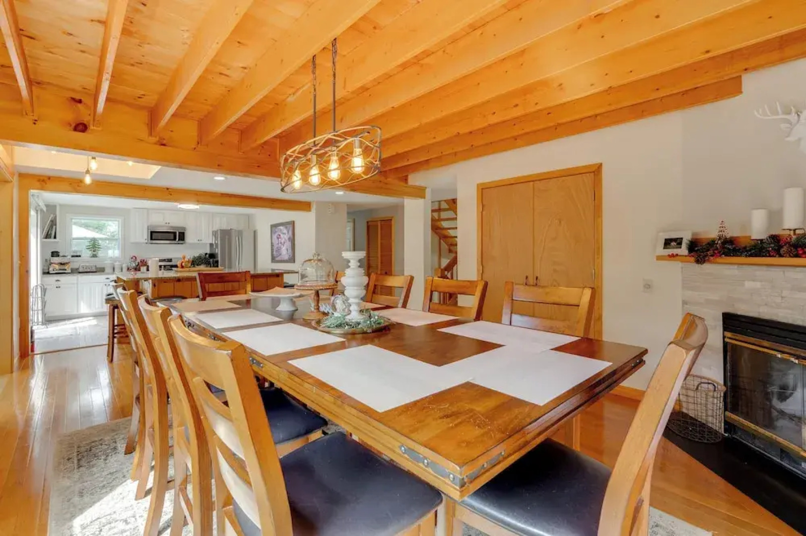 Ski, Hike & Game: White Mountains Family Retreat