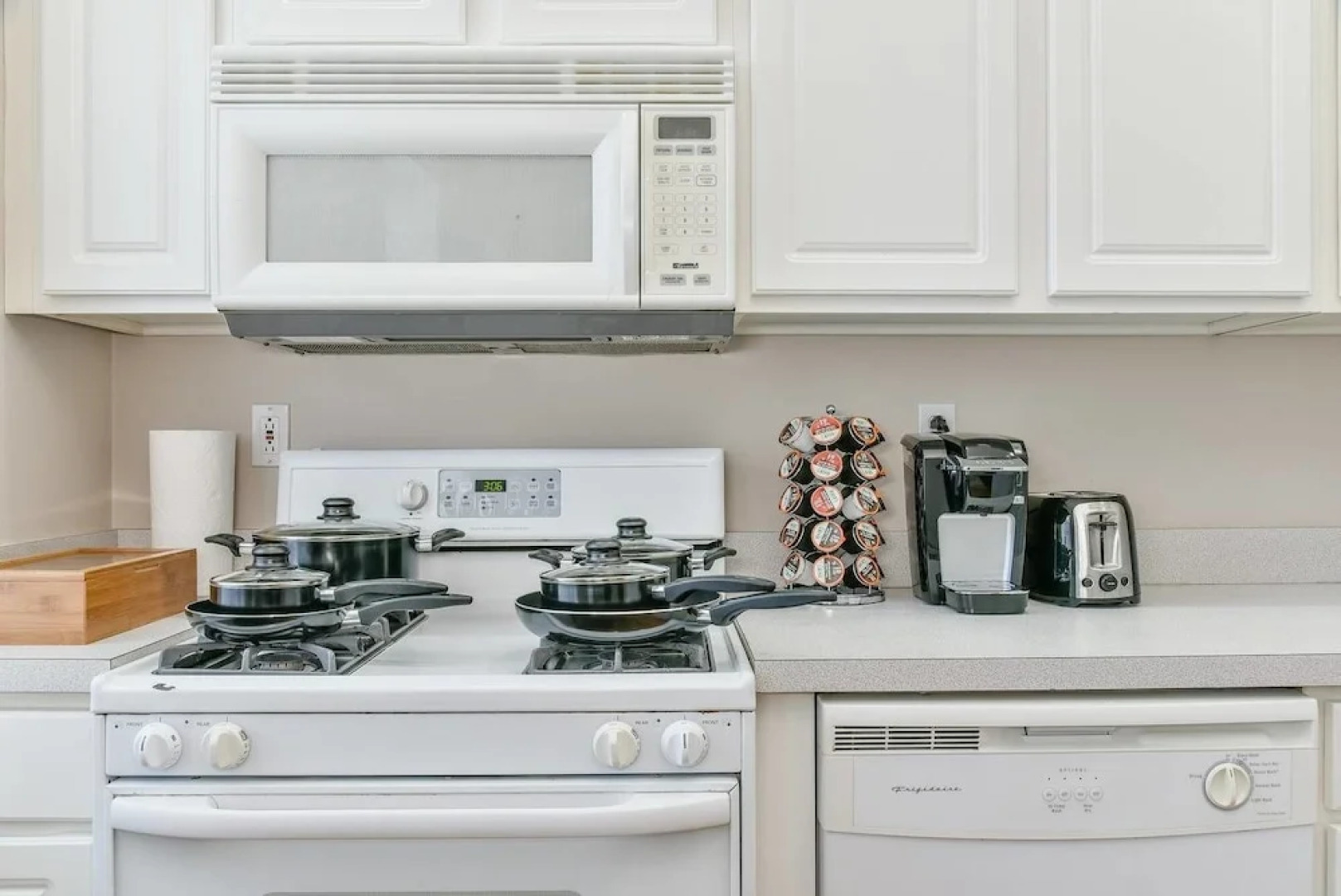 Spacious 3br/2ba on Freedom Trail by Domio