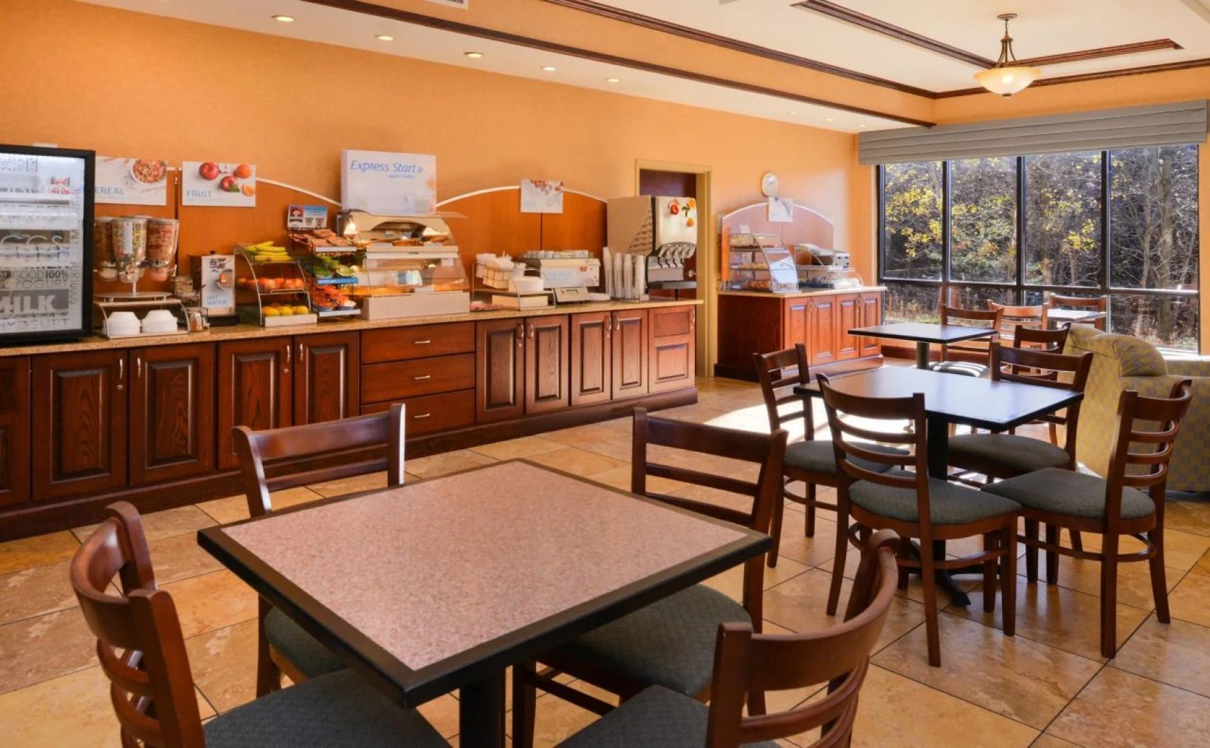 Holiday Inn Express & Suites White Haven - Poconos by IHG