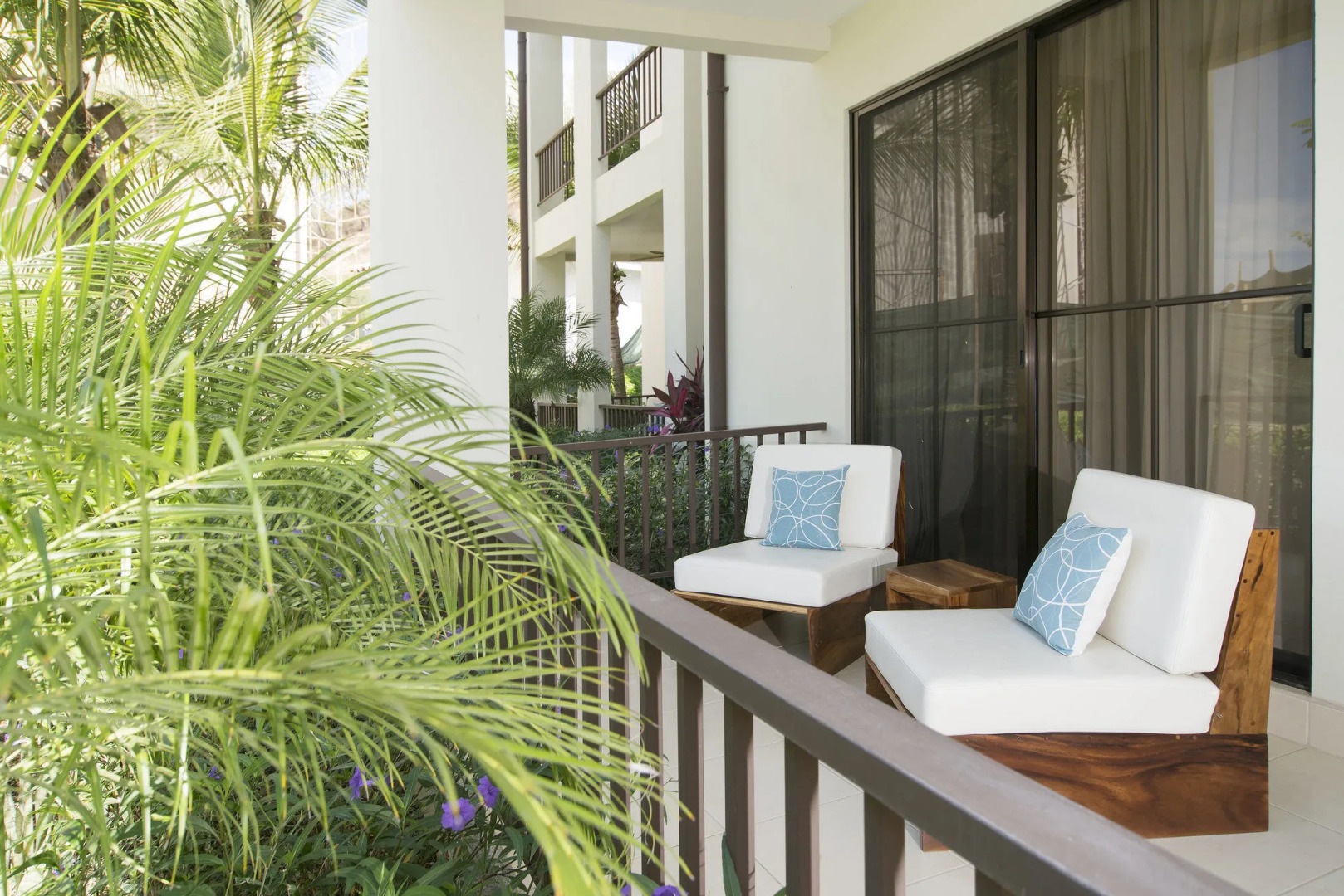 Coco Breeze Residence