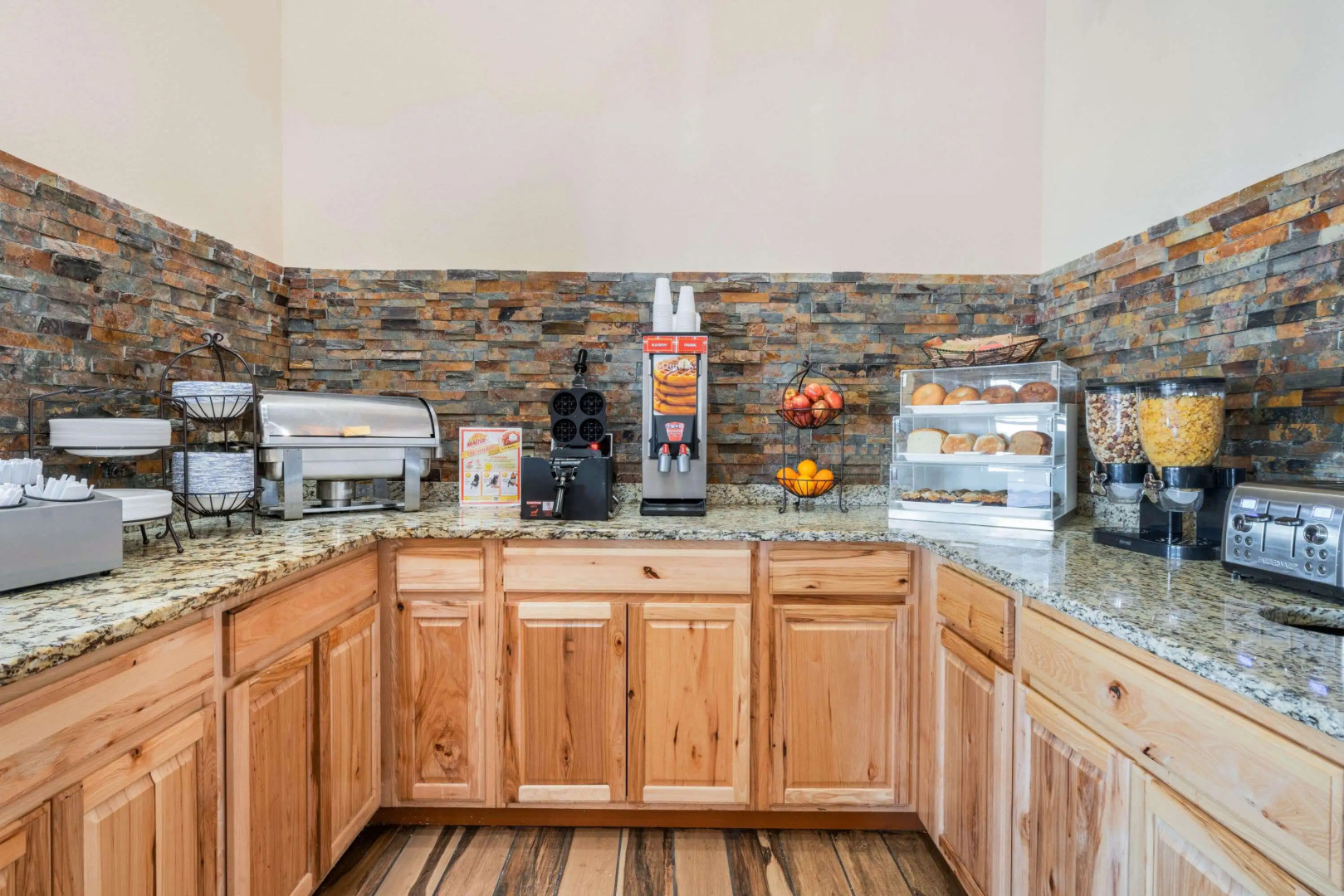 La Quinta Inn & Suites by Wyndham Belgrade - Bozeman Airport