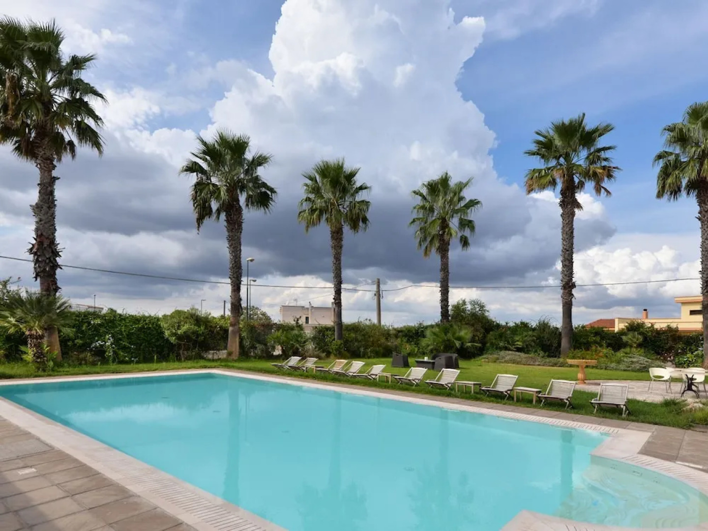 Comfy Apartment in Gagliano del Capo With Swimming Pool