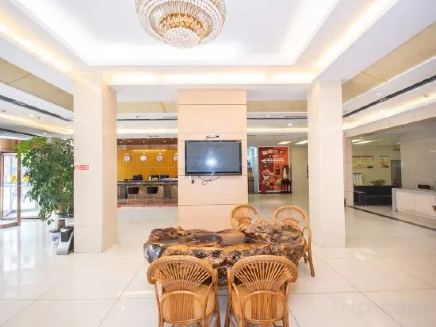 Junlin Jingxiu Hotel